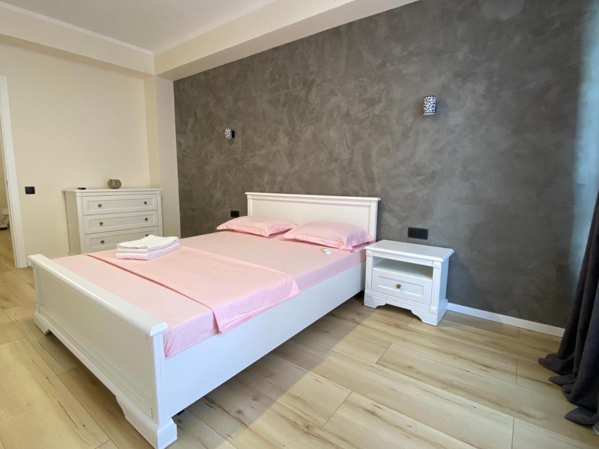 Apartament Lux Kischinau Exterior foto