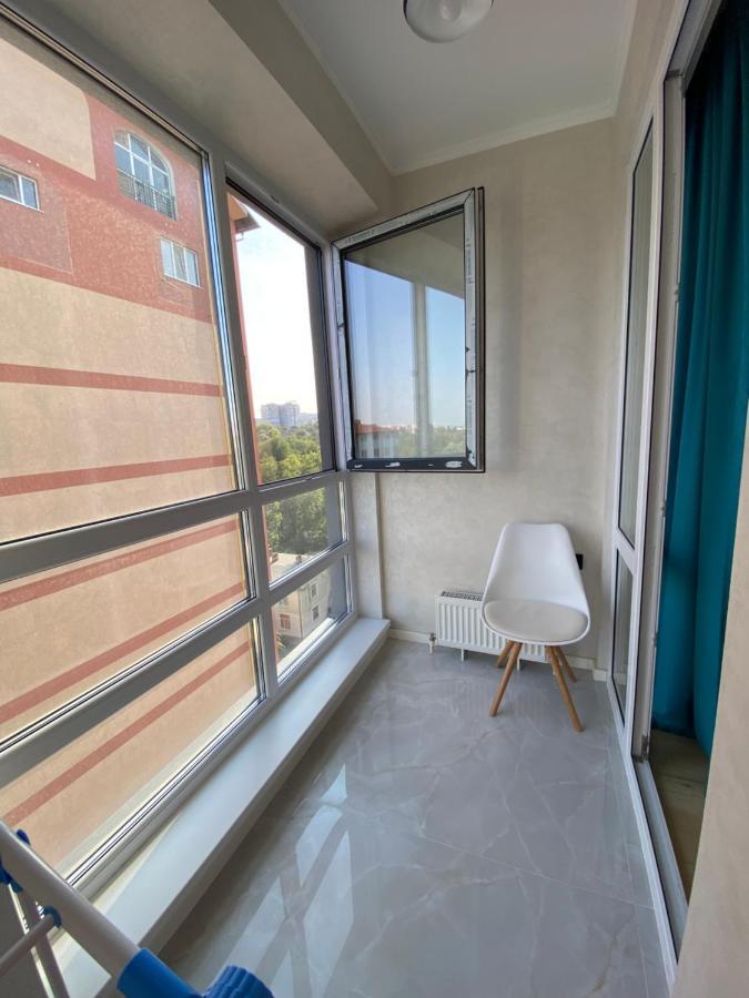 Apartament Lux Kischinau Exterior foto