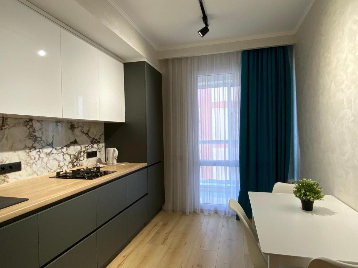 Apartament Lux Kischinau Exterior foto