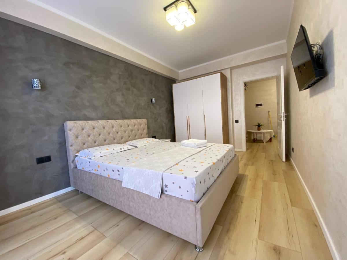 Apartament Lux Kischinau Exterior foto