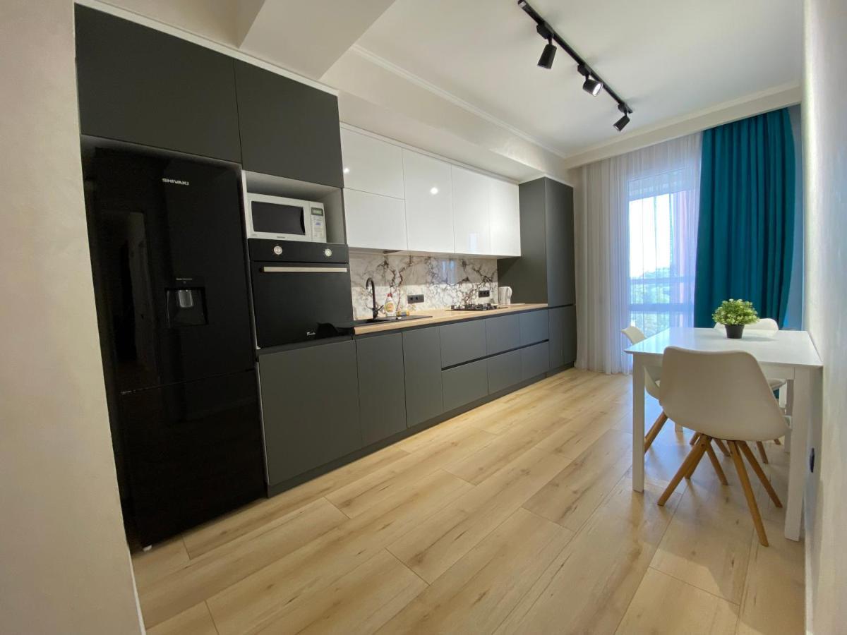 Apartament Lux Kischinau Exterior foto